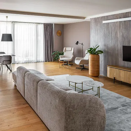 Aparthotel Empirent Karlin