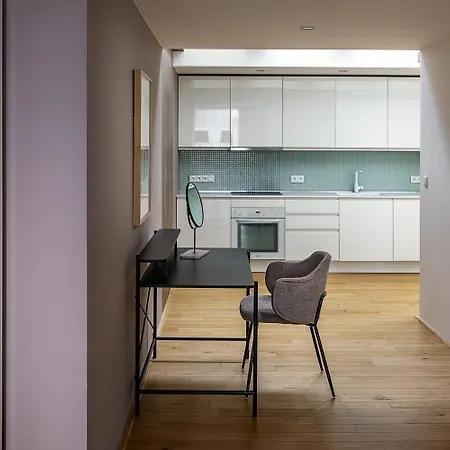 Empirent Karlin 4* Prag