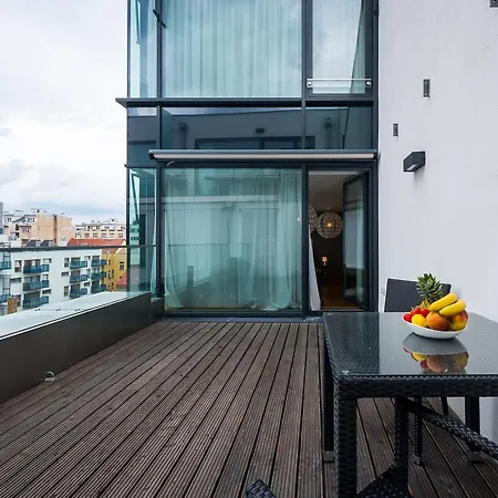 Aparthotel Empirent Karlin