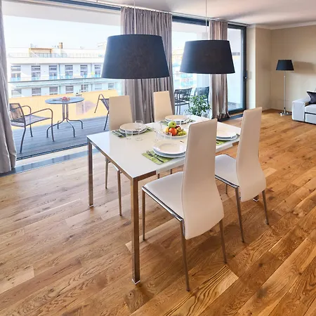 Empirent Karlin 4* Prag