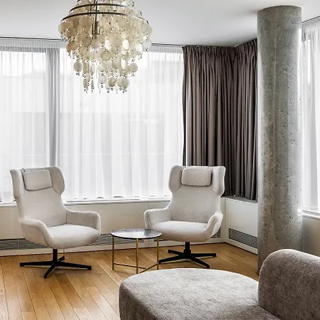 Aparthotel Karlin By Tkc 4*