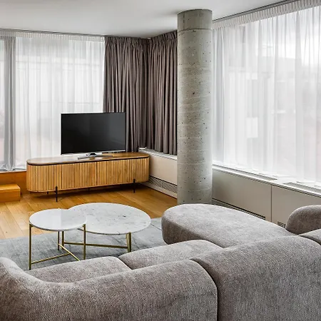 Karlin By Tkc