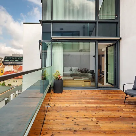 Karlin By Tkc Apartmanhotel Prága