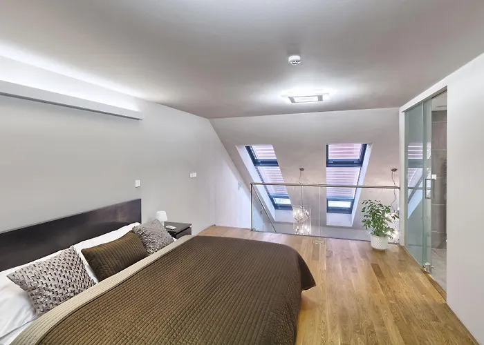 Karlin By Tkc Prague
